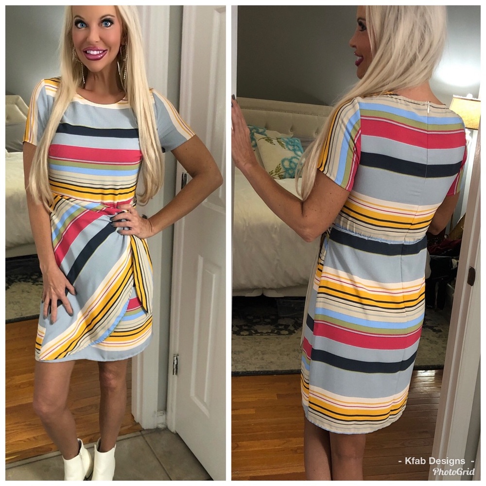 🛍LAST 1! 💕💕Striped Wrap Front Dress! - Picture 3 of 3
